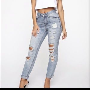 Fashion nova boyfriend jeans